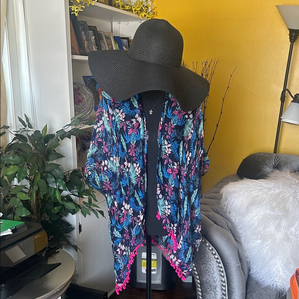 Floral swimsuit cover up with Pink Tassels - Picture 5 of 6